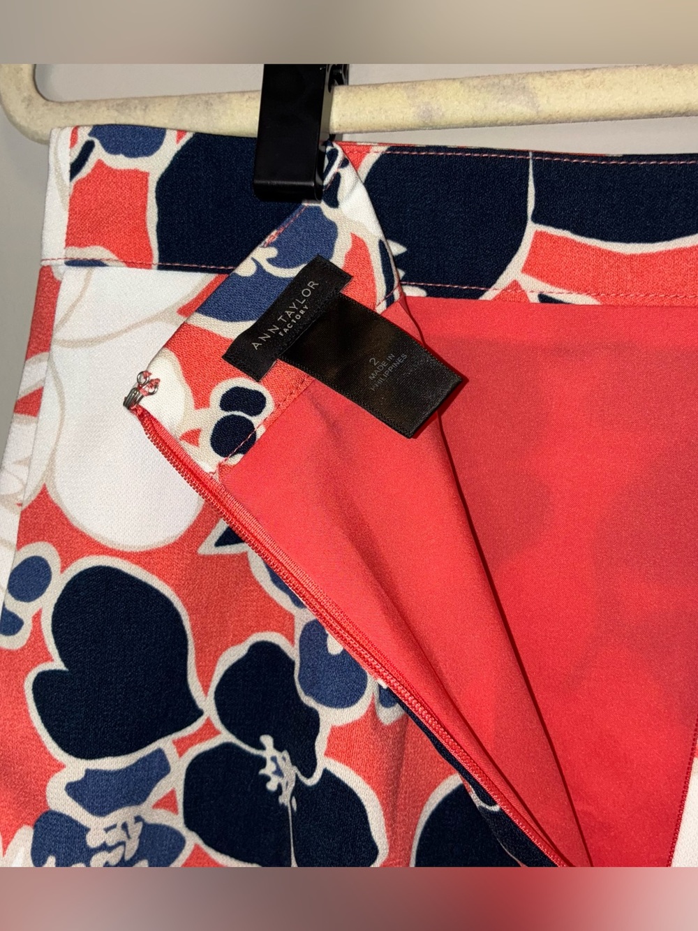 Ann Taylor Floral Print Coral A-Line Skirt with Flounce Hem - Picture 4 of 4